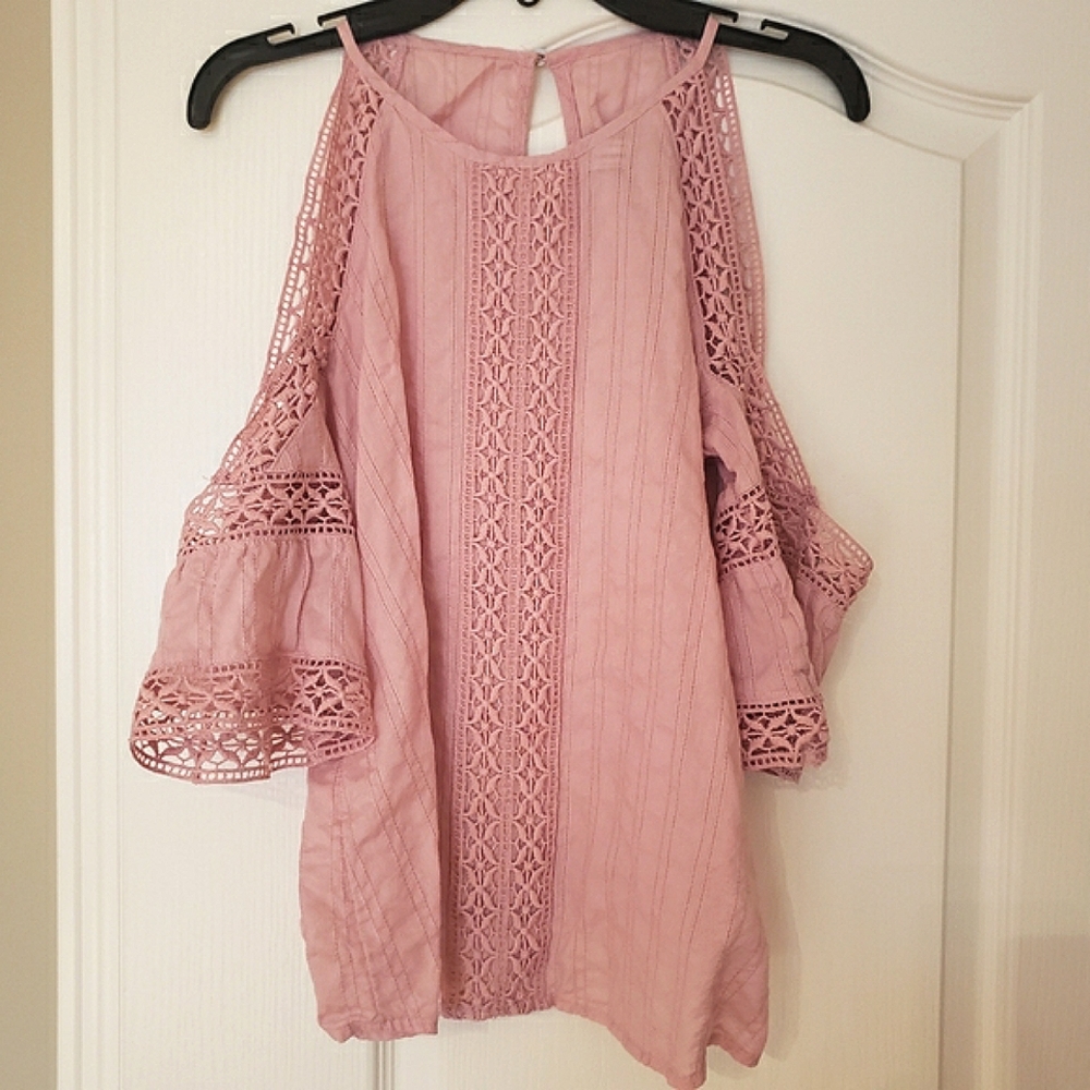 Abercrombie & Fitch Embroidery Cold Shoulder Top, XS/S